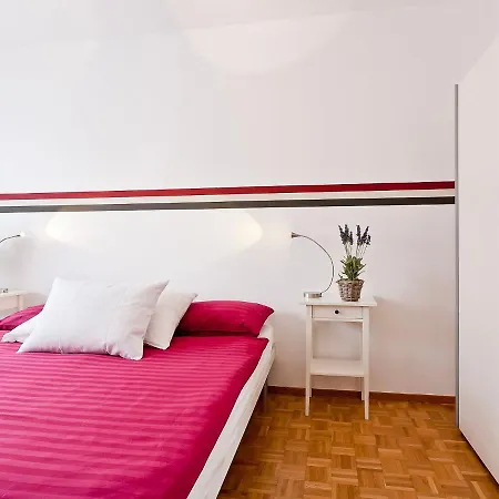 Appartement Suite-16 By Interhome Ascona